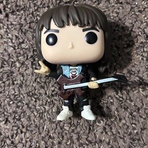 STRANGER THINGS EDDIE W/ GUITAR Funko Pop! Vinyl Figure - Brown Hair